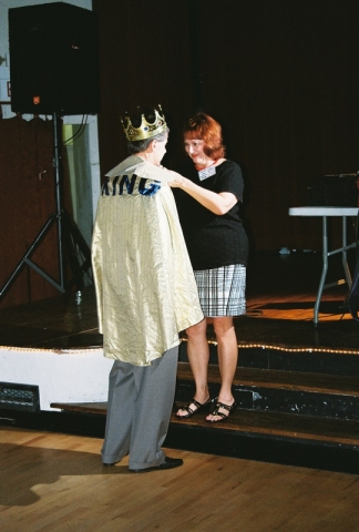 Crowning our Reunion King - Marlene Atha and Joe Welch